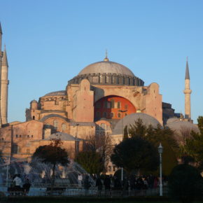 1643021570_56-vsegda-pomnim-com-p-sobori-stambula-foto-65