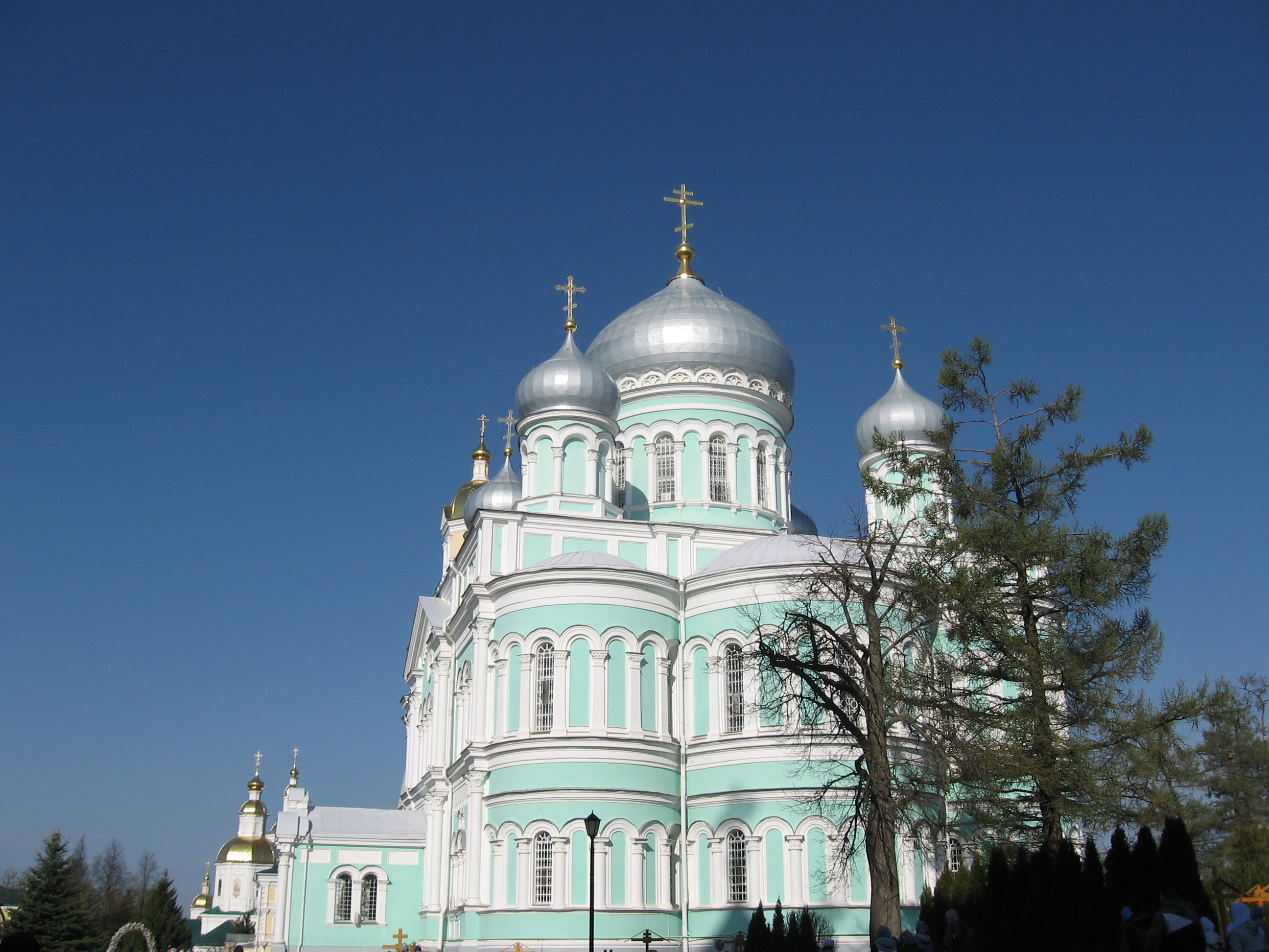 Святые места Золотого Кольца